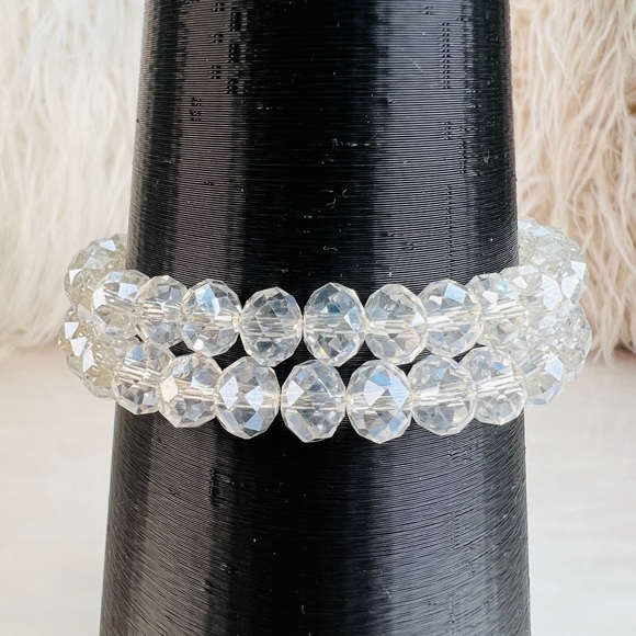 Beautiful, clear reflective bling costume stretch bracelet - Picture 3 of 6